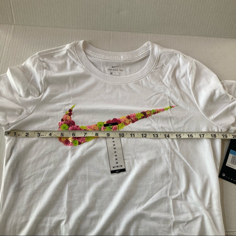 Nike shirt Size M - Picture 7 of 8